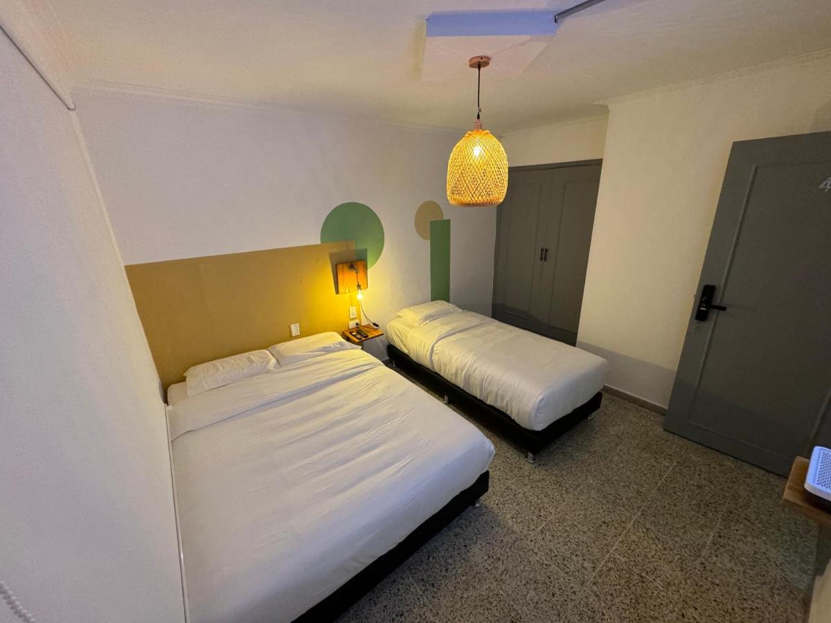 Rustik House Hotell Medellín Eksteriør bilde